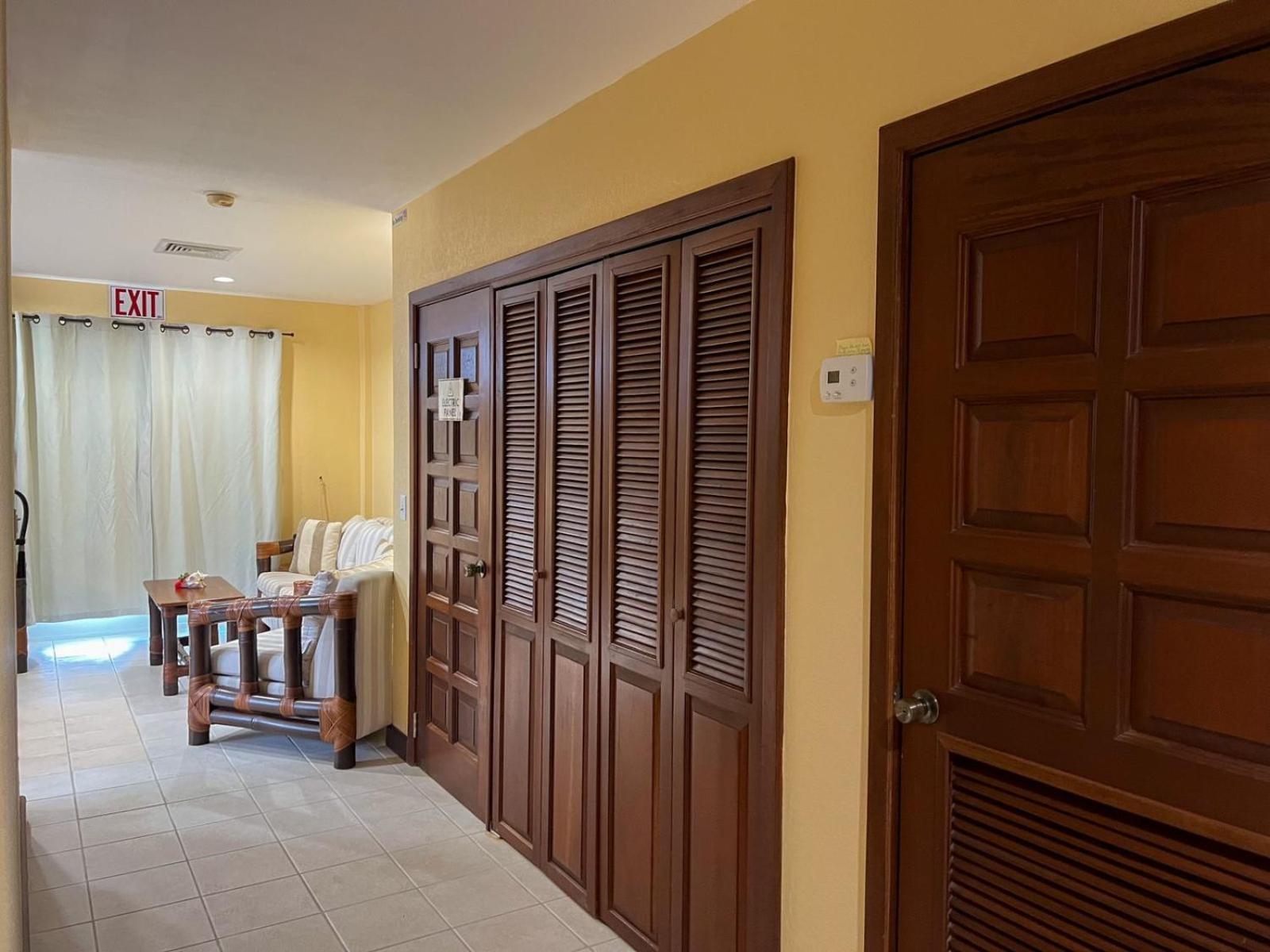 Miramar Villas Resort サン・ペドロ エクステリア 写真
